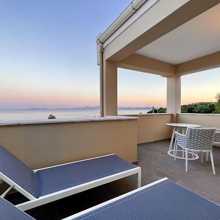 Luxury Villa Barbati Sun With Private Pool By Dadovillas Bagian luar foto