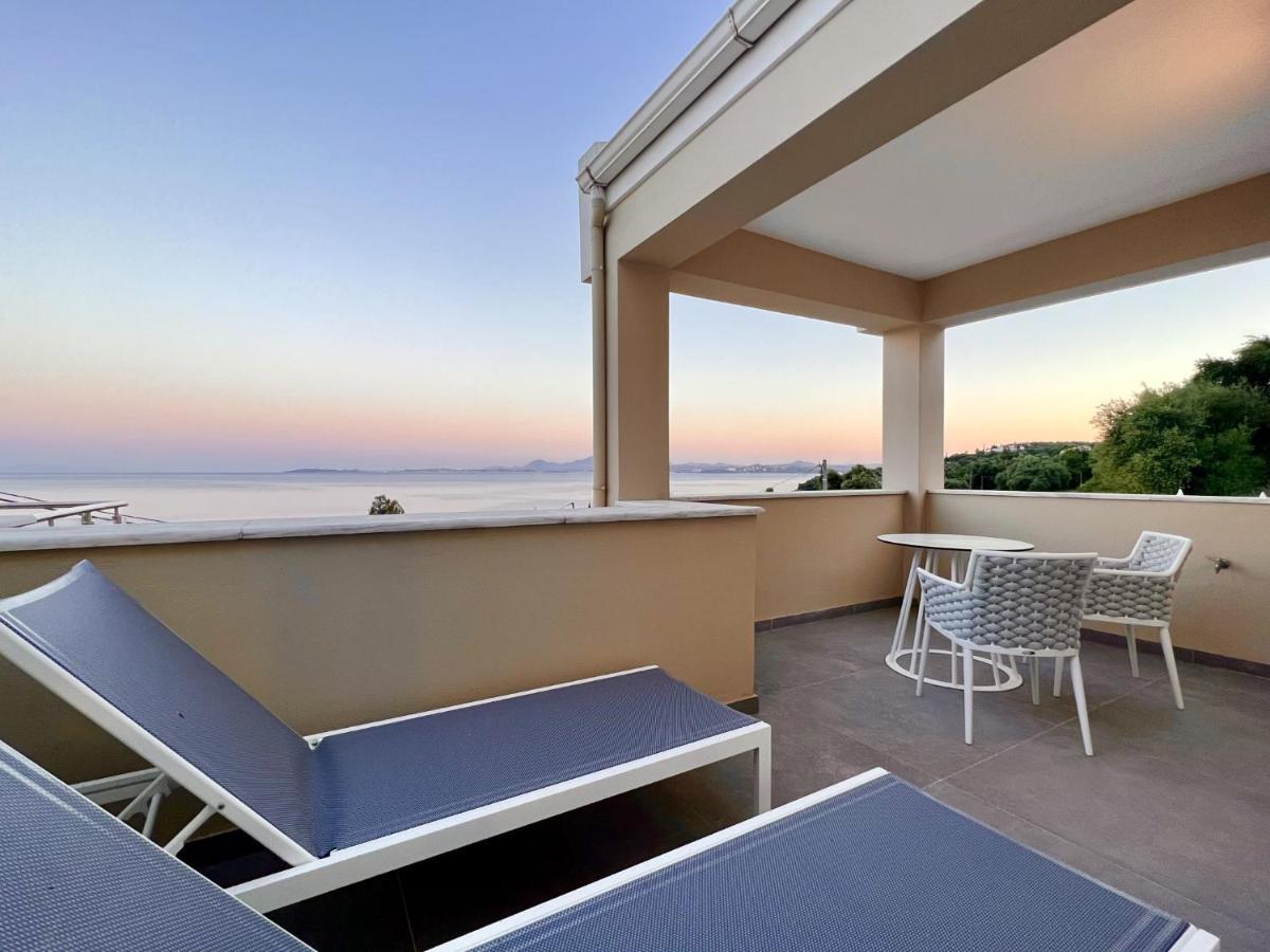 Luxury Villa Barbati Sun With Private Pool By Dadovillas Bagian luar foto