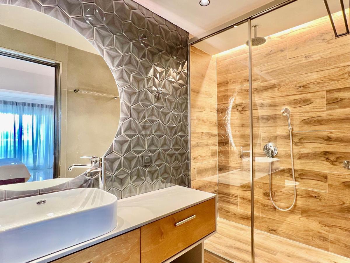 Luxury Villa Barbati Sun With Private Pool By Dadovillas Bagian luar foto